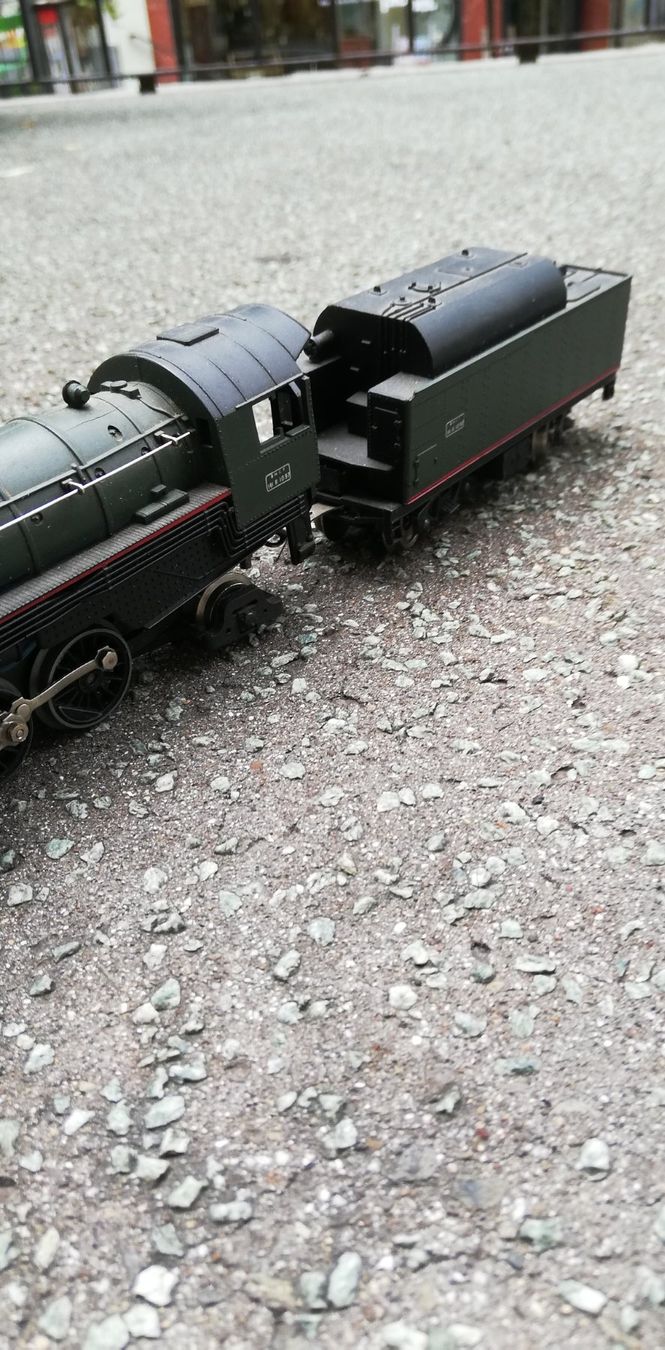 Lima Modellini di ferrovie: Lok mit Tender von Lima ab 1Fr. – Difettoso da Thun venduto da Matthias72 8