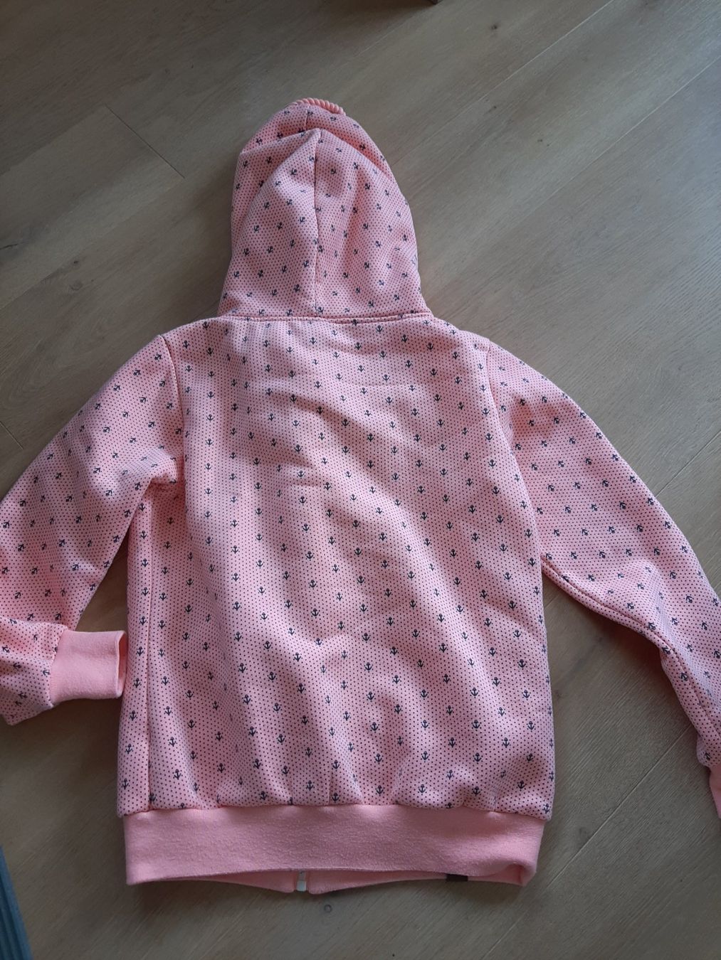 Giacche: Coole Hoodie-Jacke Gr.M – Usato da Benken SG venduto da Schnurzli1 1