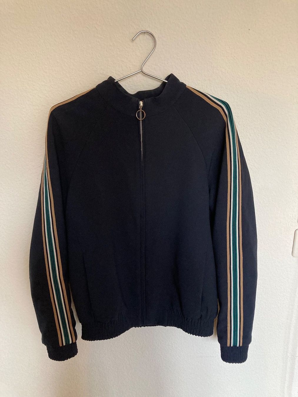 Giacche: Topman Trainer Jacke dunkelblau – Usato da Zürich venduto da julia_le