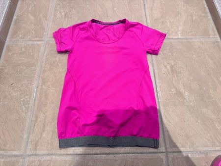 Casal sehr schönes Sport Top, 34 Np 70 Fr