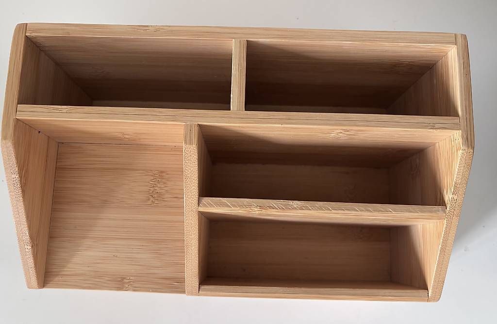 Sonstiges Schreiben & Zeichnen: Holz Stifthalter  – Gebraucht aus Kriens von qch_2jjy 1