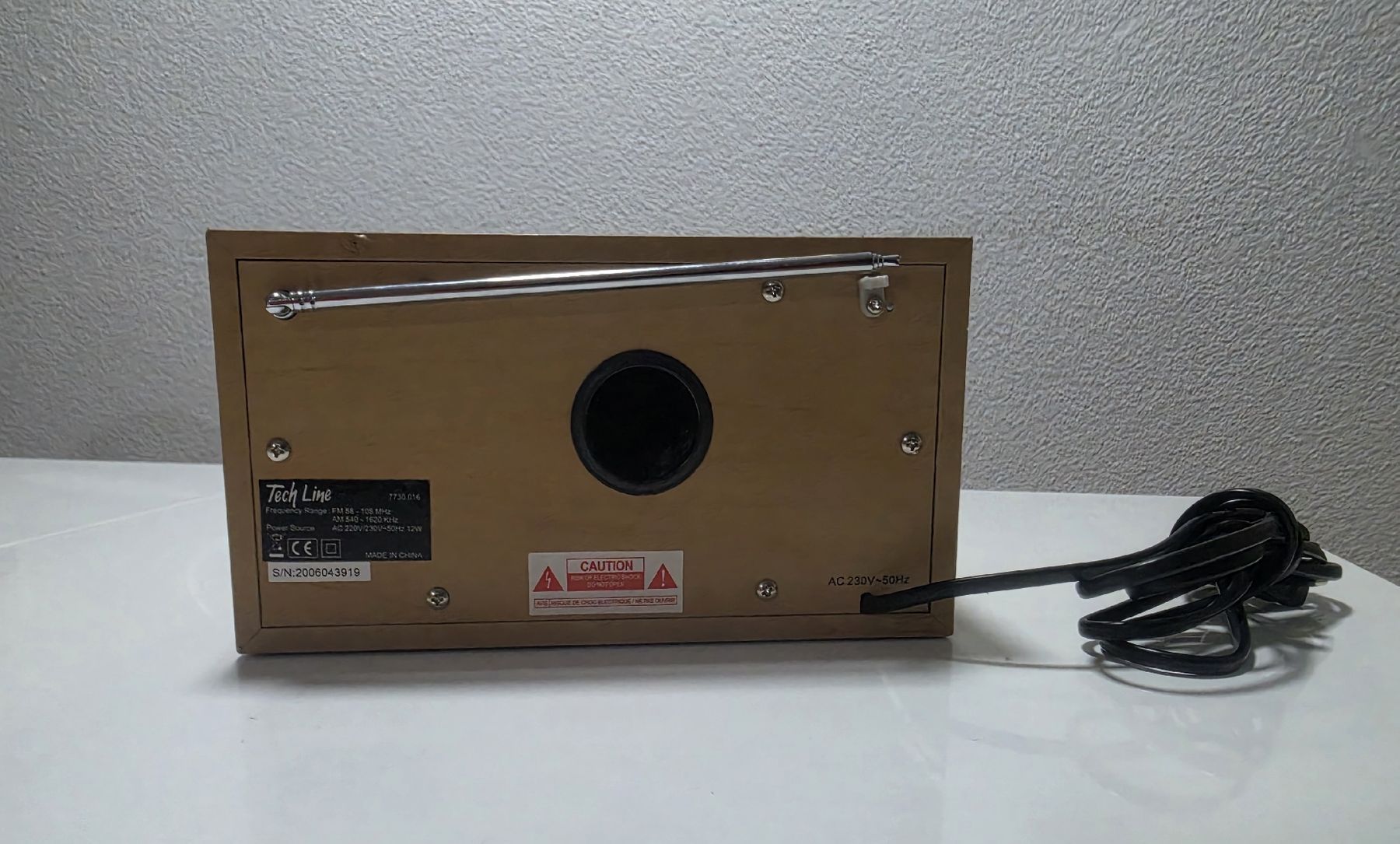 Radio: Radio Tech Line Holzgehäuse  – Usato da Winterthur venduto da xXSchwwizXx 2