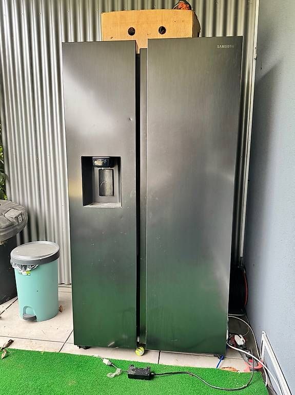 Frigoriferi: Frigo américain Samsung  – Usato da Collombey venduto da Jehona_s