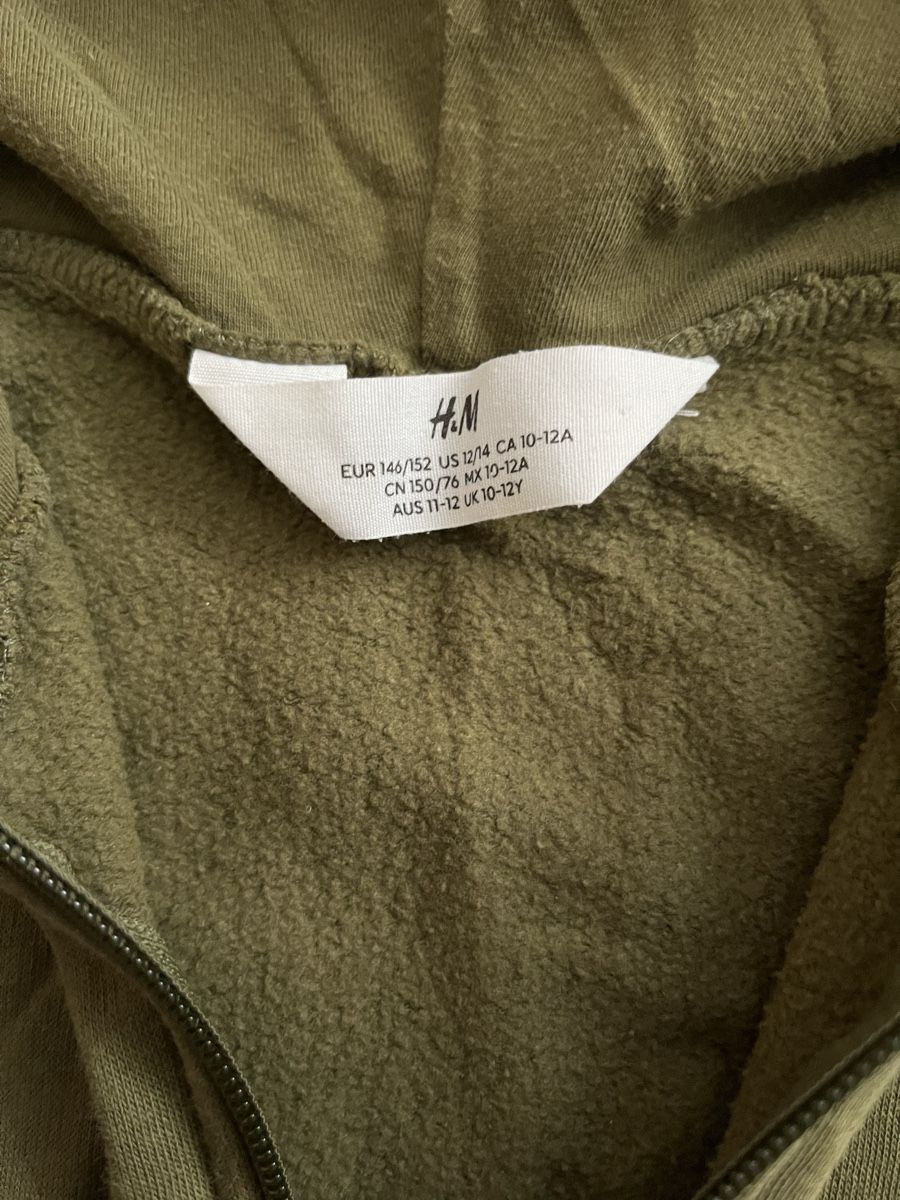 H&M Maglioni & Felpe: Grüner zipper – Usato da Baden venduto da Car_lio09 1