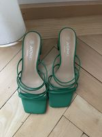 Monki Schuhe Riemensandalen Smaragdgrün EU38