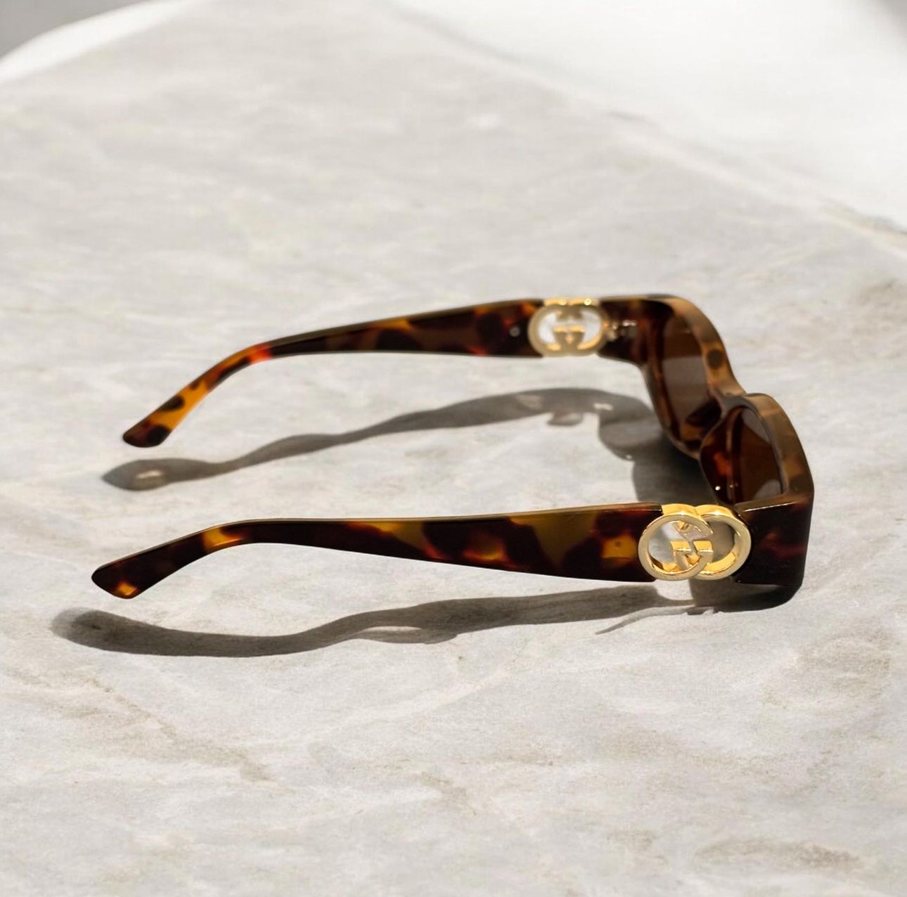 Lunettes & Verres: Lunette de soleil – Neuf avec emballage d'origine à Châtel-St-Denis par Montclair_Swiss 3