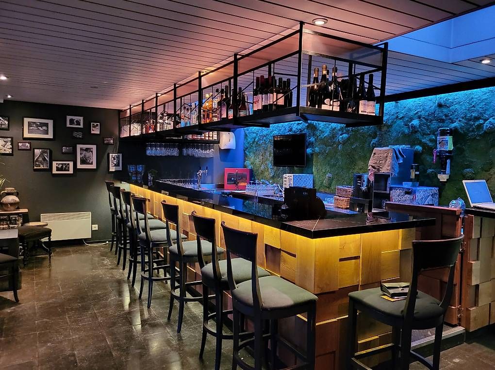Ladenausstattungen & Messebau: Gastro Bar komplett Restaurant – Gebraucht aus Rheineck von inf_kv7d 3