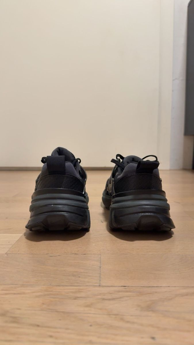 Nike Scarpe da uomo: Nike V2K Run Black – Nuovo (secondo la descrizione) da Aubonne venduto da sad_8mlz 5