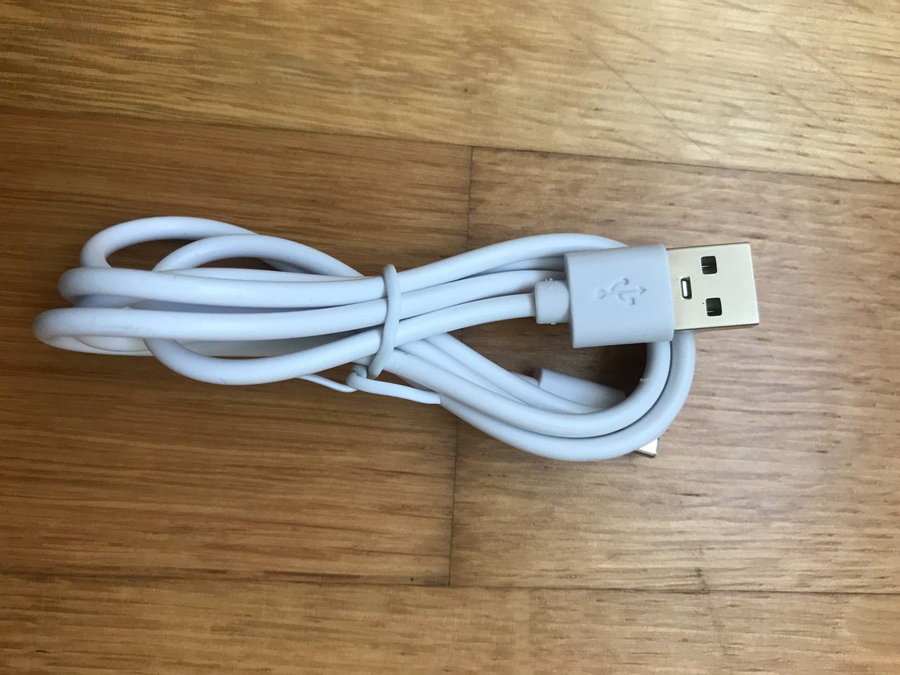 Cavi: USB-A auf USB-C Ladekabel 6A weiss – Nuovo (secondo la descrizione) da Zug venduto da Cry71 1
