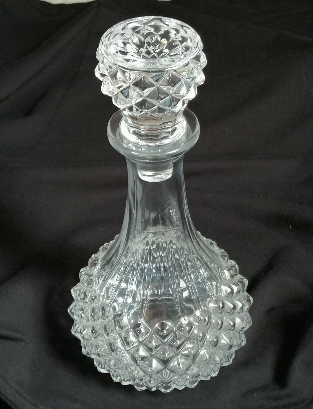 Caraffe: Glas - Glaskaraffe 1980er-Jahre, Höhe ca. 20 cm – Usato da Oberriet SG venduto da Atir47 2