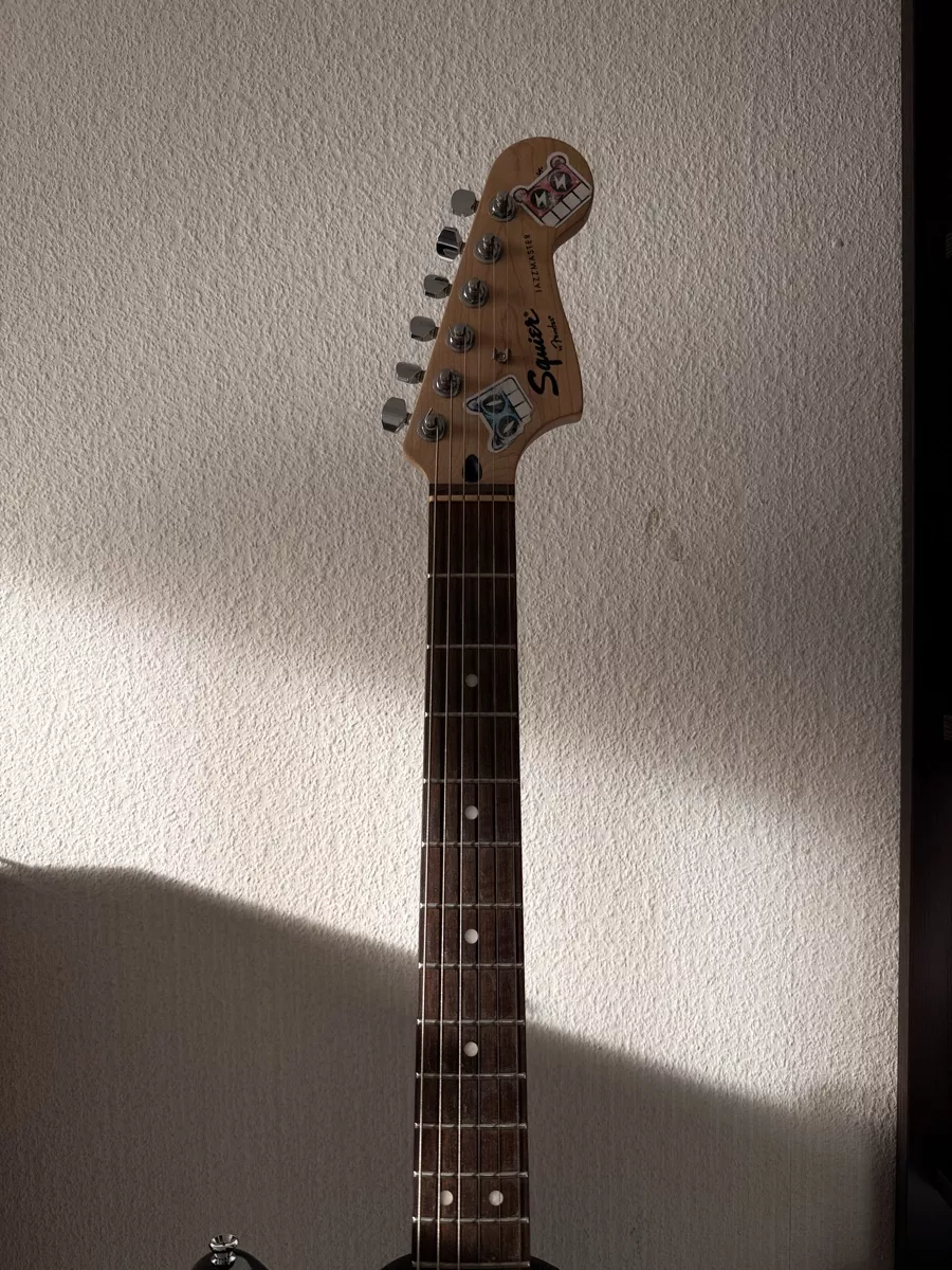 Squier Strumenti musicali: Squier by Fender Jazzmaster HH – Usato da Aadorf venduto da SchattePuppe 8