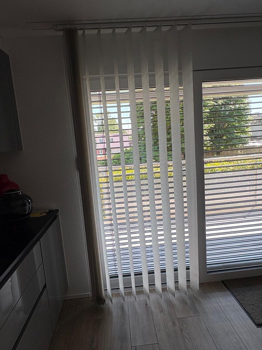 Tende da sole: 2 Stores à bandes verticales MHZ – Usato da nods venduto da Tozzifan 1
