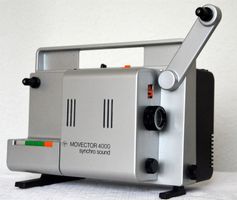 Super 8 - Tonprojektor Movector 4000 projecteur