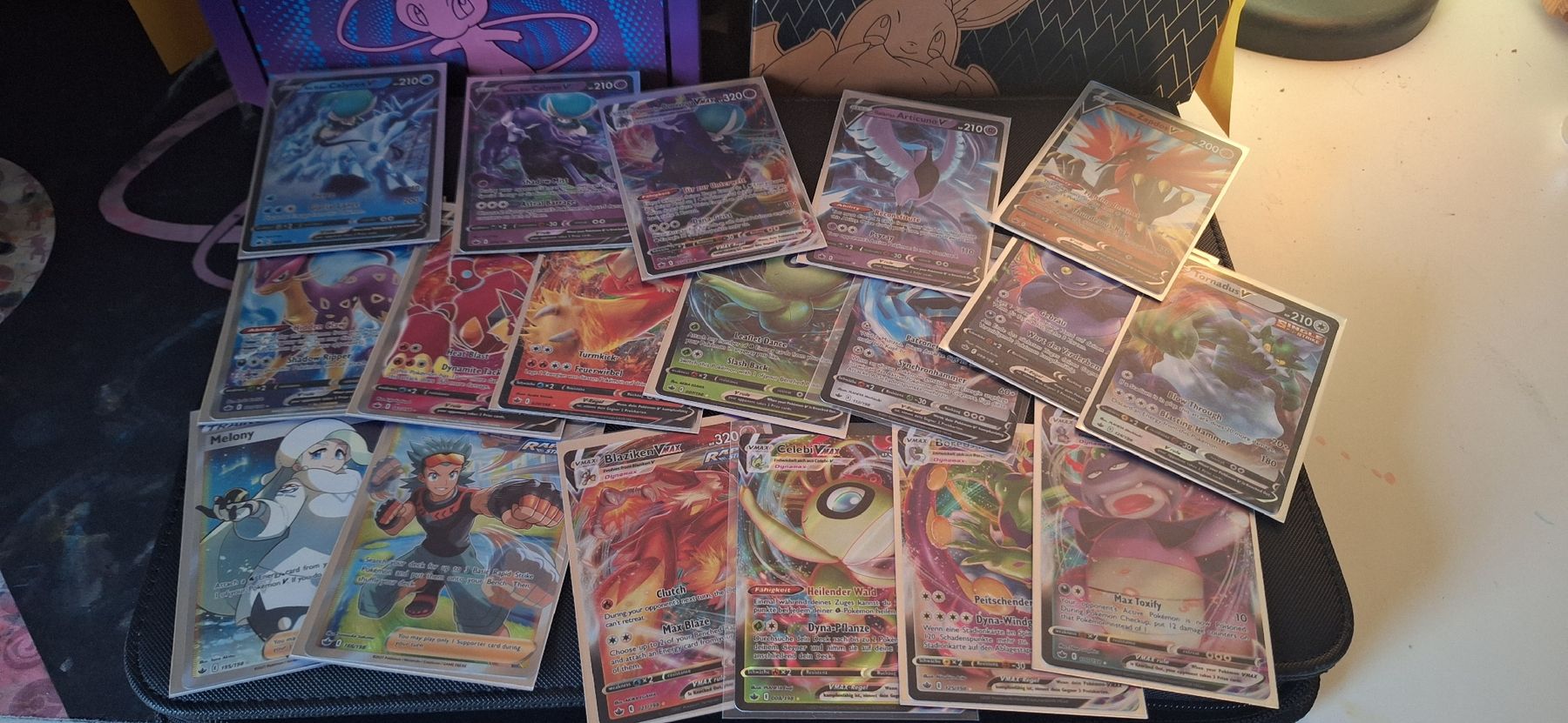 Cartoline: Schaurige Herrschaft Pokemon Bundle – Usato da Riehen venduto da rah_rr6c 8