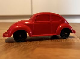 Rotes Spielzeugauto Käfer Oldtimer für Sammler, Sommer-Spass