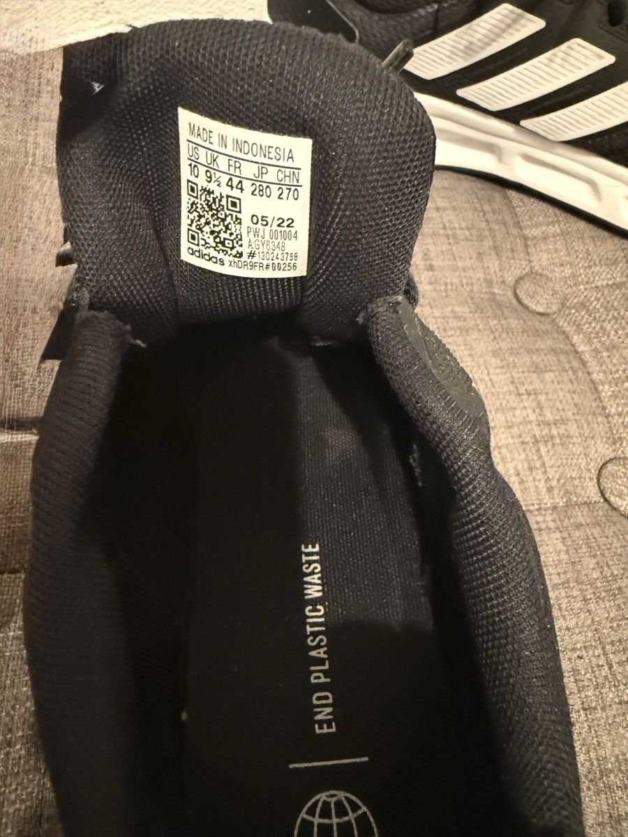 Adidas Scarpe da uomo: Adidas Turnschuhe  – Usato da Chur venduto da Tsambiko 9