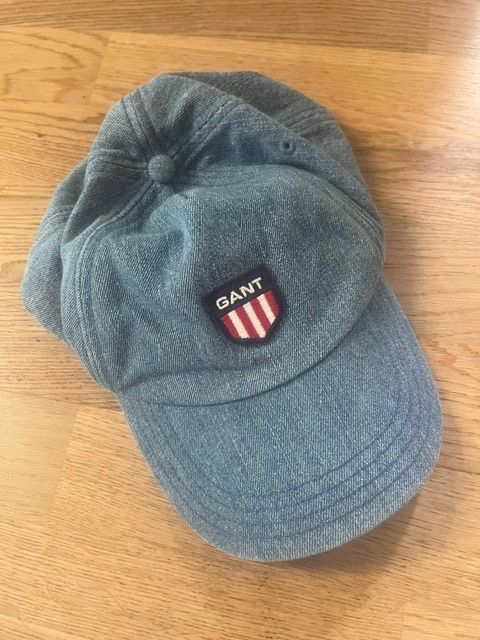 Gant Altro in  Abbigliamento & Accessori: Jeans-Cap von GANT – Usato da Steinmaur venduto da Dyleila