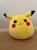 Grande peluche Pikachu Pokémon bon état