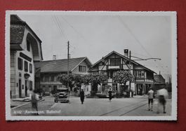 Aarwangen - Bahnhof, belebt