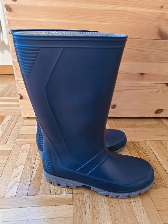 Spirale Scarpe da uomo: Gummistiefel, Gr. 36 – Usato da St. Gallen venduto da curlygyal