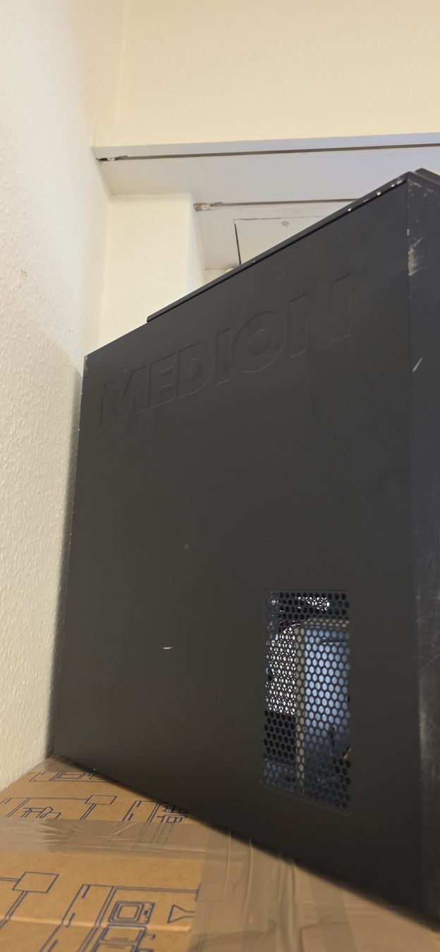 Medion PCs: computer MEDION – D'occasion à Winterthur par Deal_deal 1