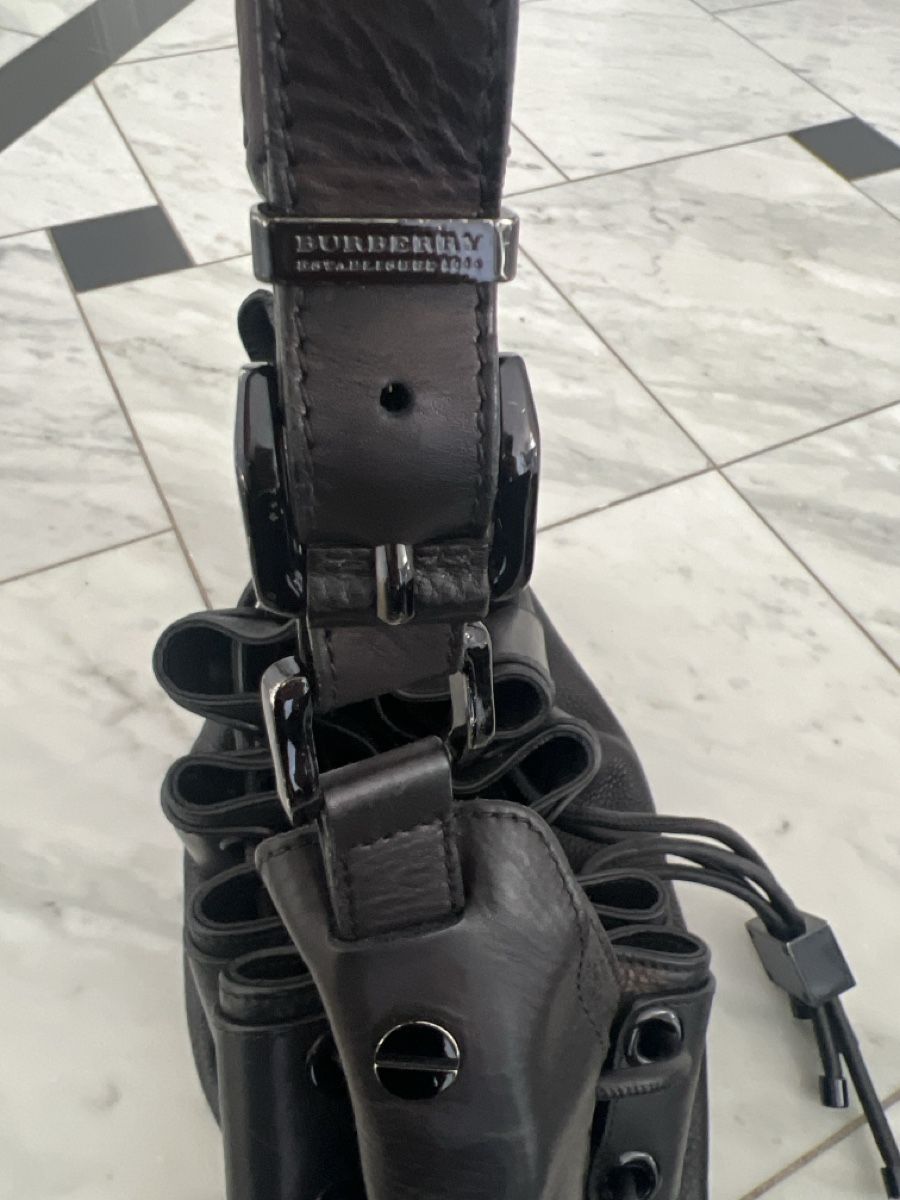 Burberry Sacs: Burberry Ledertasche – D'occasion à Bern par Sean12 3