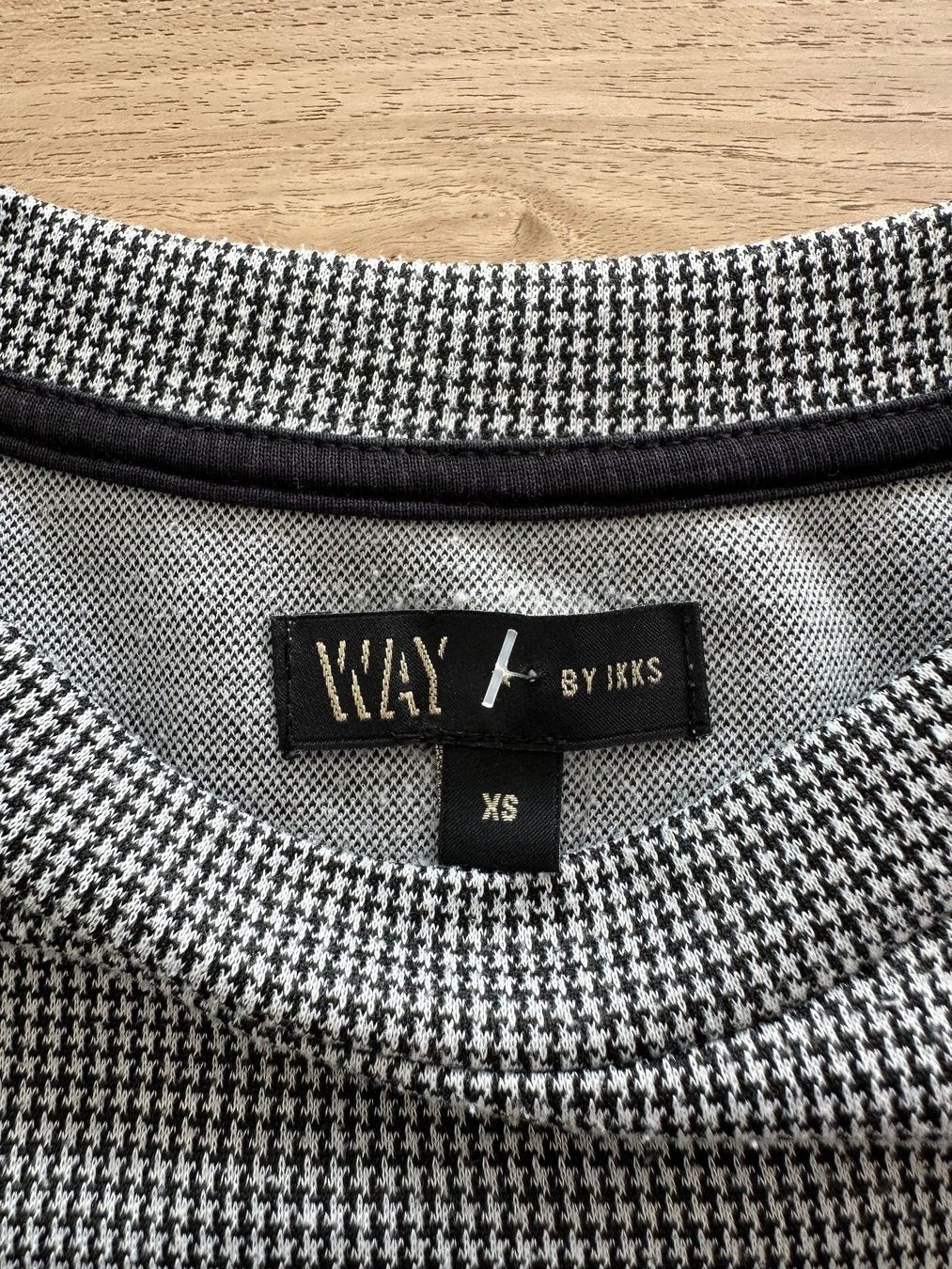 IKKS Pulls et sweat-shirts: pull WAY by IKKS fille taille XS – D'occasion à Leytron par TipTop1912 2