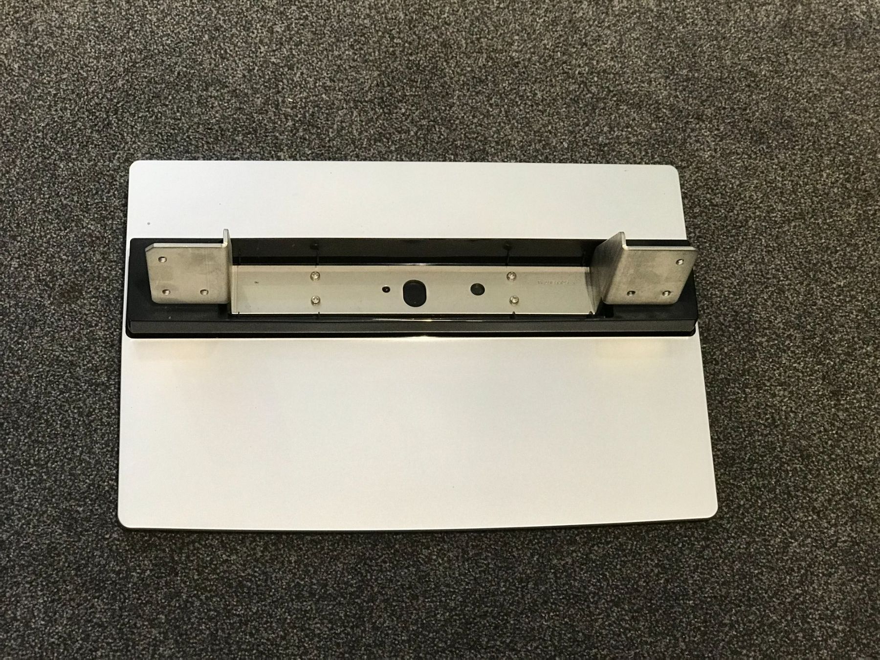 Panasonic Televisori: Stand zu Panasonic TX-D37LQ81 – Usato da Würenlingen venduto da Schneiderhifi 3