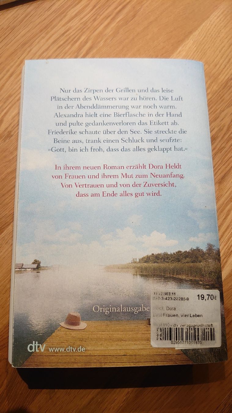 Libri: Dora Heldt - Drei Frauen, vier Leben – Usato da Pfäffikon SZ venduto da Wild0 1