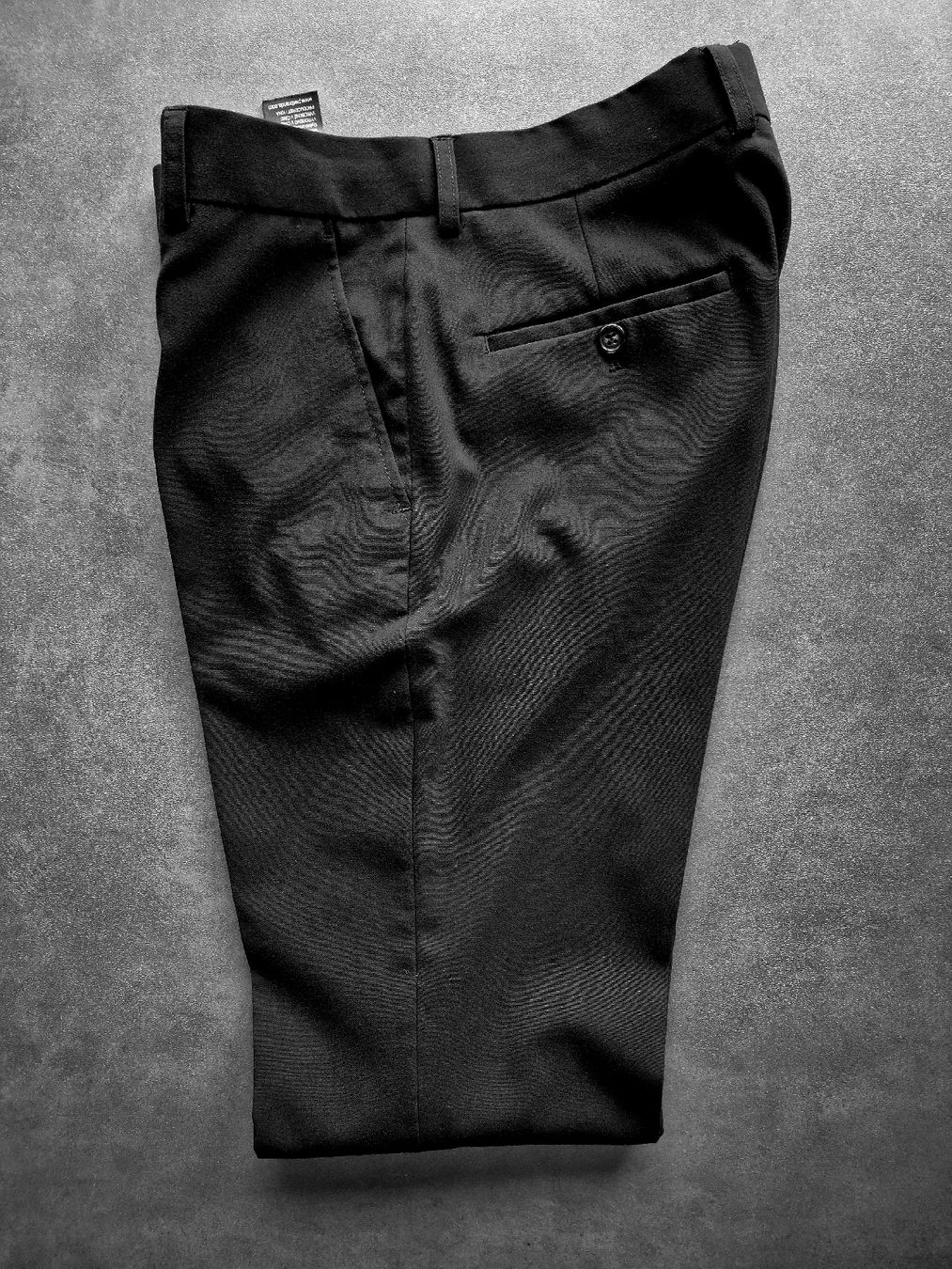 Lindeberg Anzüge: Costume 2 pièces Lindbergh noir taille 44 – Neu (gemäss Beschreibung) aus Argnou (Ayent) von emnonaol 4