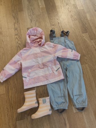 Regen Anzug (Jacke +Hosen+ Stiefel) 98/104