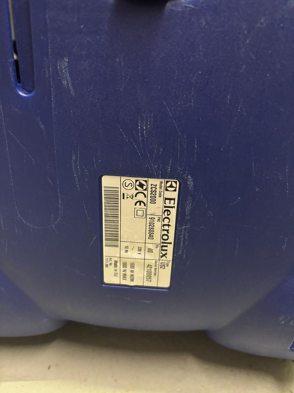 Electrolux Aspirapolveri & Accessori: Staubsauger electrolux 1800W restauriert – Usato da Wangs venduto da Snoop5 1
