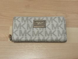 Elegantes Michael Kors Portemonnaie mit viel Platz