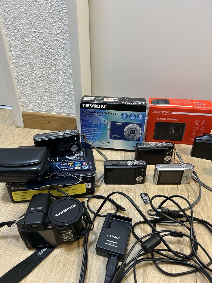 Fotocamera: Digitalkameras Konvolut diverse – Difettoso da Rothrist venduto da Miri_sm6 3