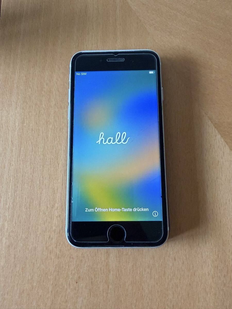 Apple Telefoni cellulari / Smartphones: Iphone SE 2020 (128gb)  – Usato da Schwerzenbach venduto da Chxpsyy