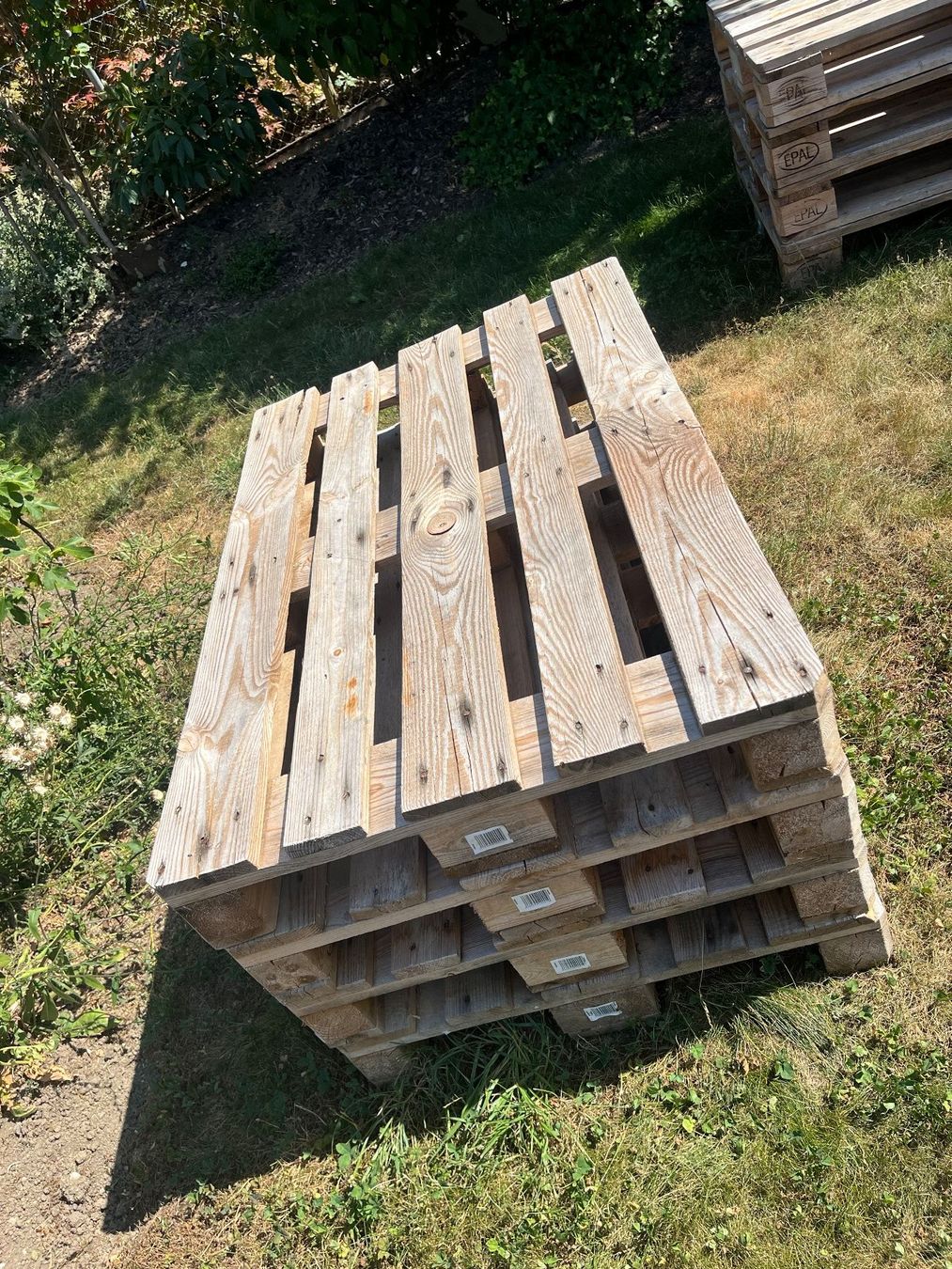 Palettes: Holzpaletten – D'occasion à Vinelz par Lewis001 2