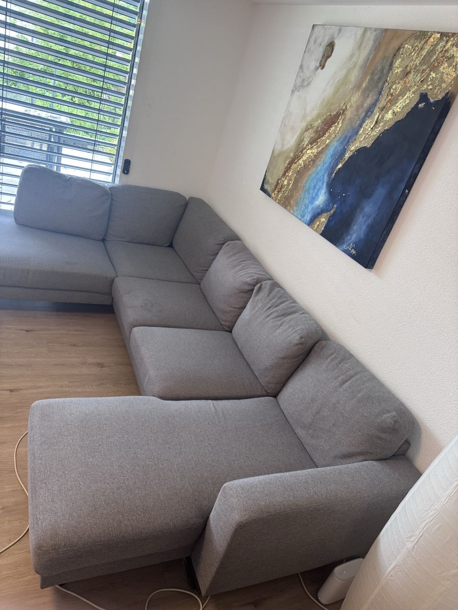 Divani: Modernes graues Ecksofa / Wohnlandschaft zu verkaufen – Usato da Tann venduto da basilerni1 2