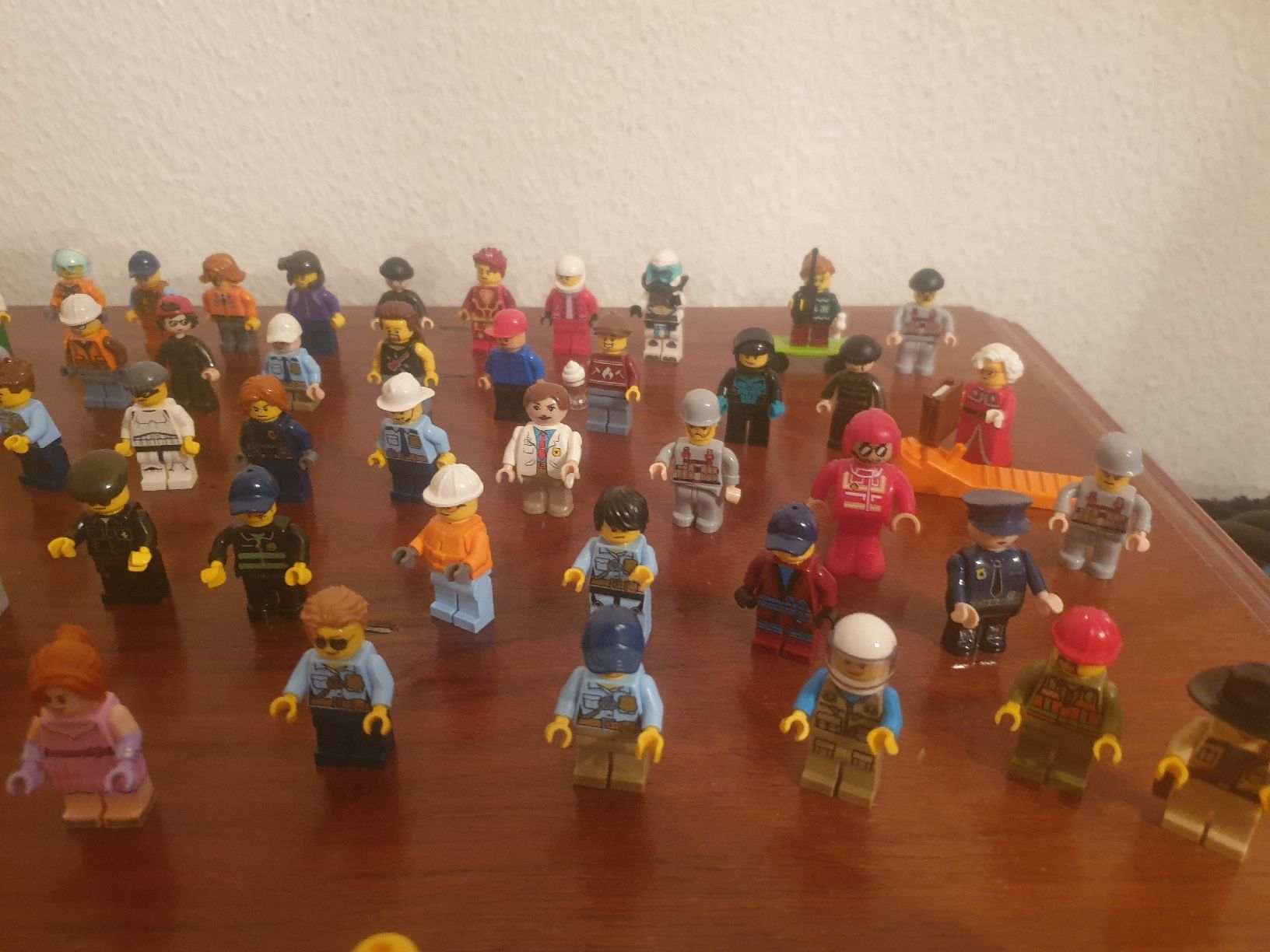 Lego Giocattoli: LEGO figurines – Usato da Fribourg venduto da mal_8zjh 1