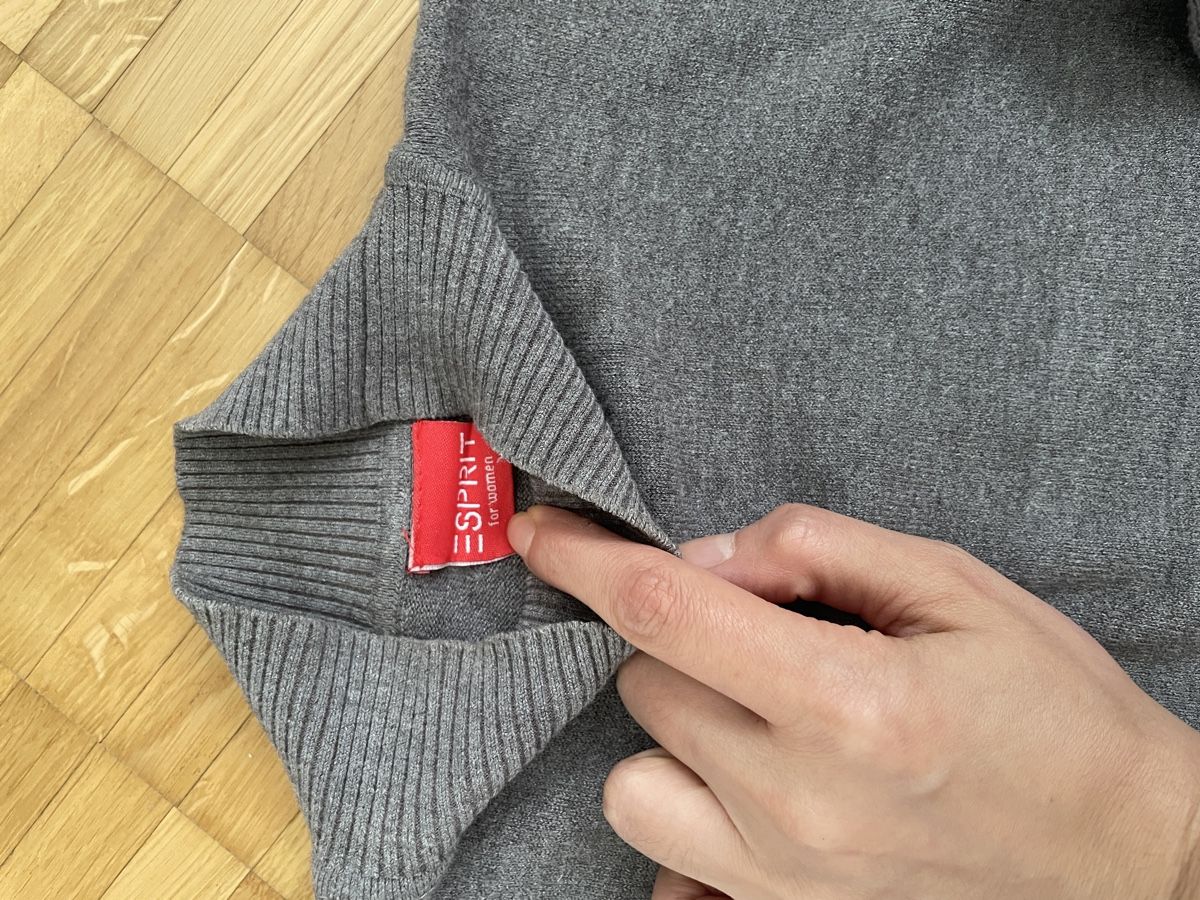 Esprit Maglioni & Felpe: Esprit Women's Grey Turtle Neck Sweater - Size M  – Usato da Neuchatel venduto da shi_9fzw 1