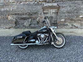 Harley-Davidson Road King Chicano-Style