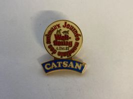 Pin's  Journée mondiale des animaux Catsan 1993 état neuf