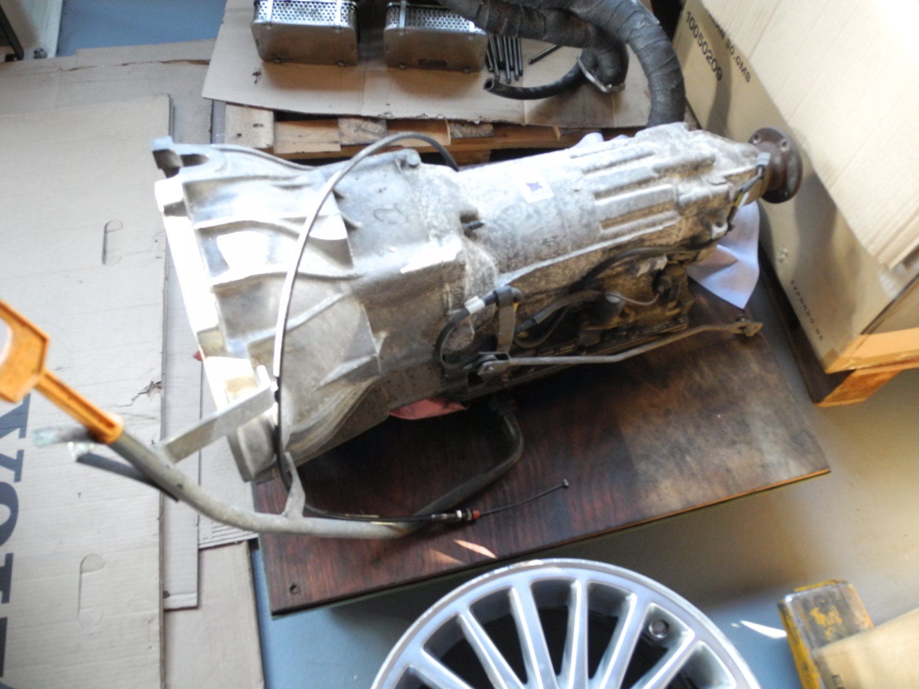 Volvo Tutti pezzi di ricambio auto: Automatikgetriebe Volvo AW 03-71L – Usato da Ormalingen venduto da Adi811