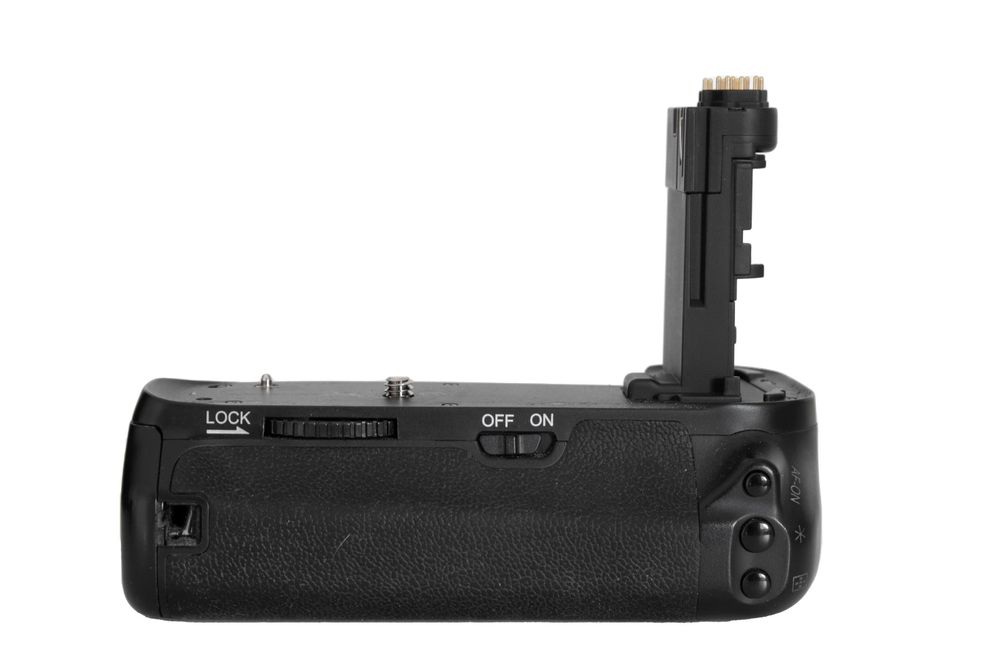 akkugriff-f-r-canon-6d-mark-2-mk-ii-kaufen-auf-ricardo