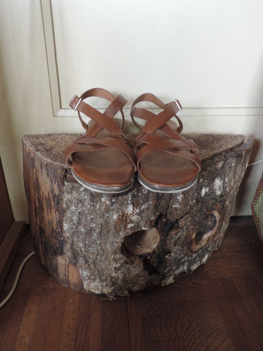 Scarpe da donna: sandales cuir brun camel – Usato da Genève venduto da Axelle333 2