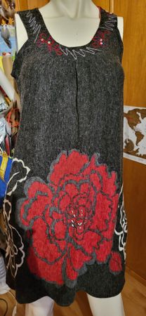 Damen Kleid Ärmelos Hippiestyle gr. M/L 