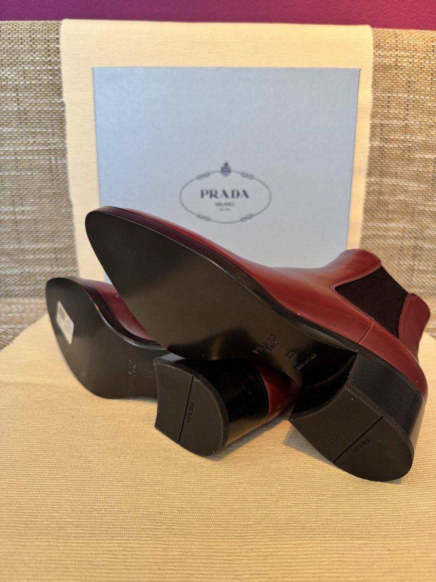 Prada Scarpe da donna: Prada Stiefeletten Bordeaux Leder, Grösse 37 – Nuovo e nell'imballaggio originale da Birr venduto da sfe_rhj7 3