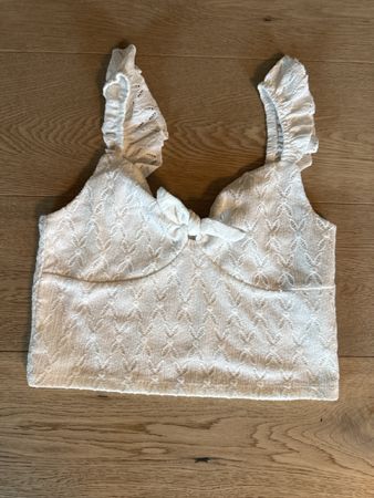 Crop top FB Sister blanc avec volants taille M neuf