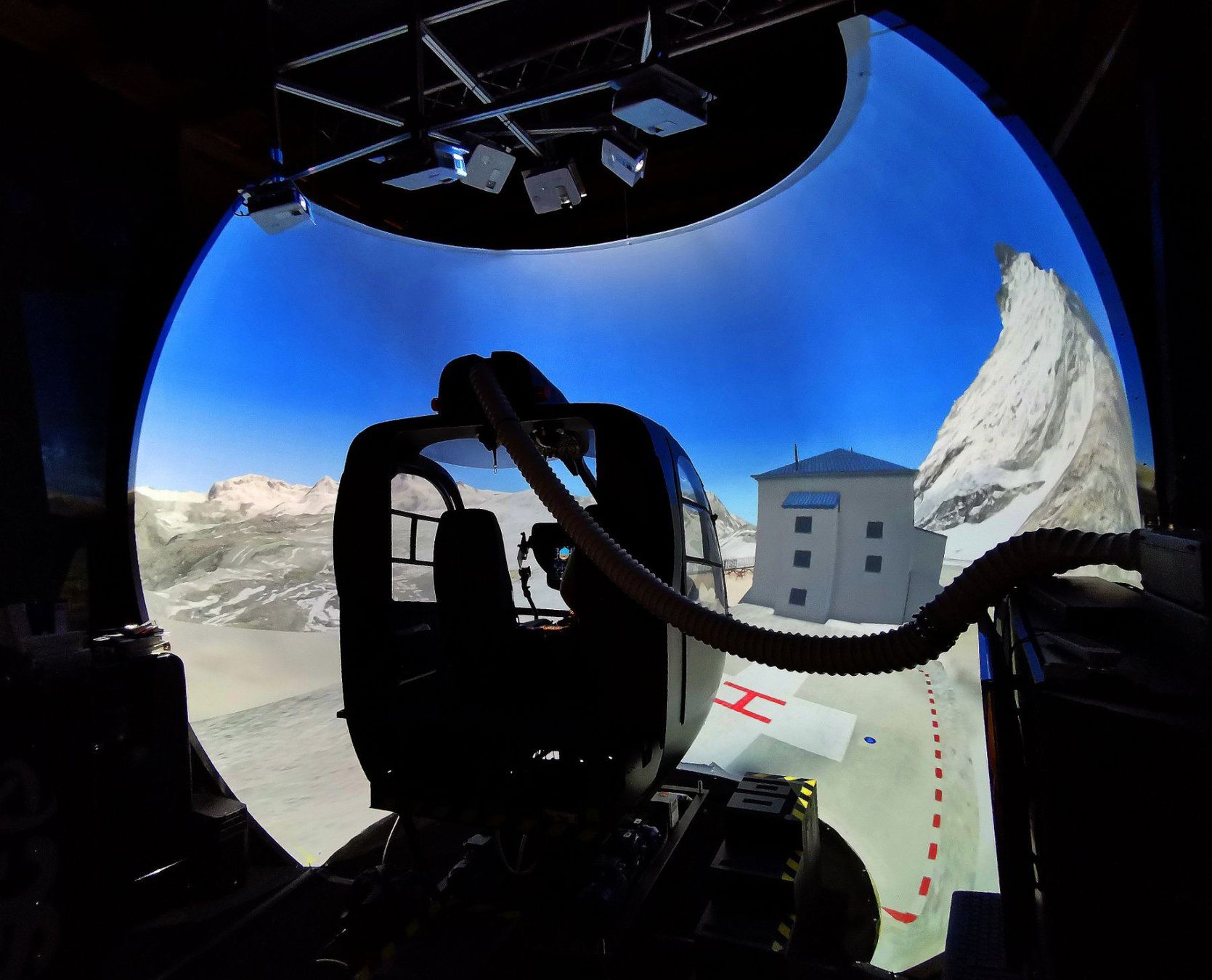 Gutscheine: Flugsimulator Gutschein Heli EC 135 – Gebraucht aus Attikon von Creawork33 3