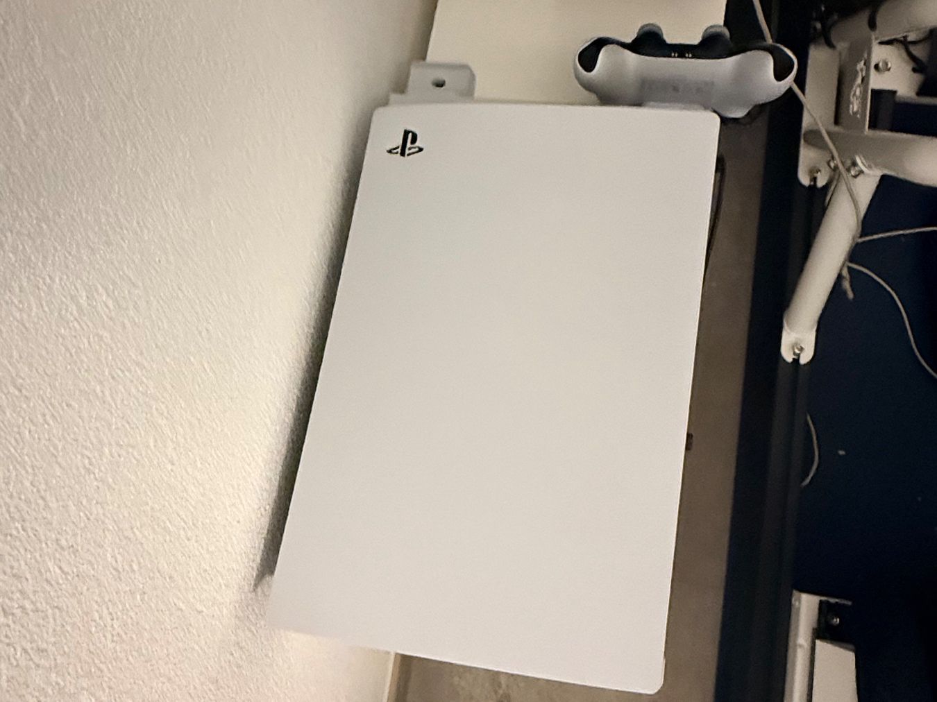 Sony Consoles: Ps5 – D'occasion à Evionnaz par tud_7tqw 2