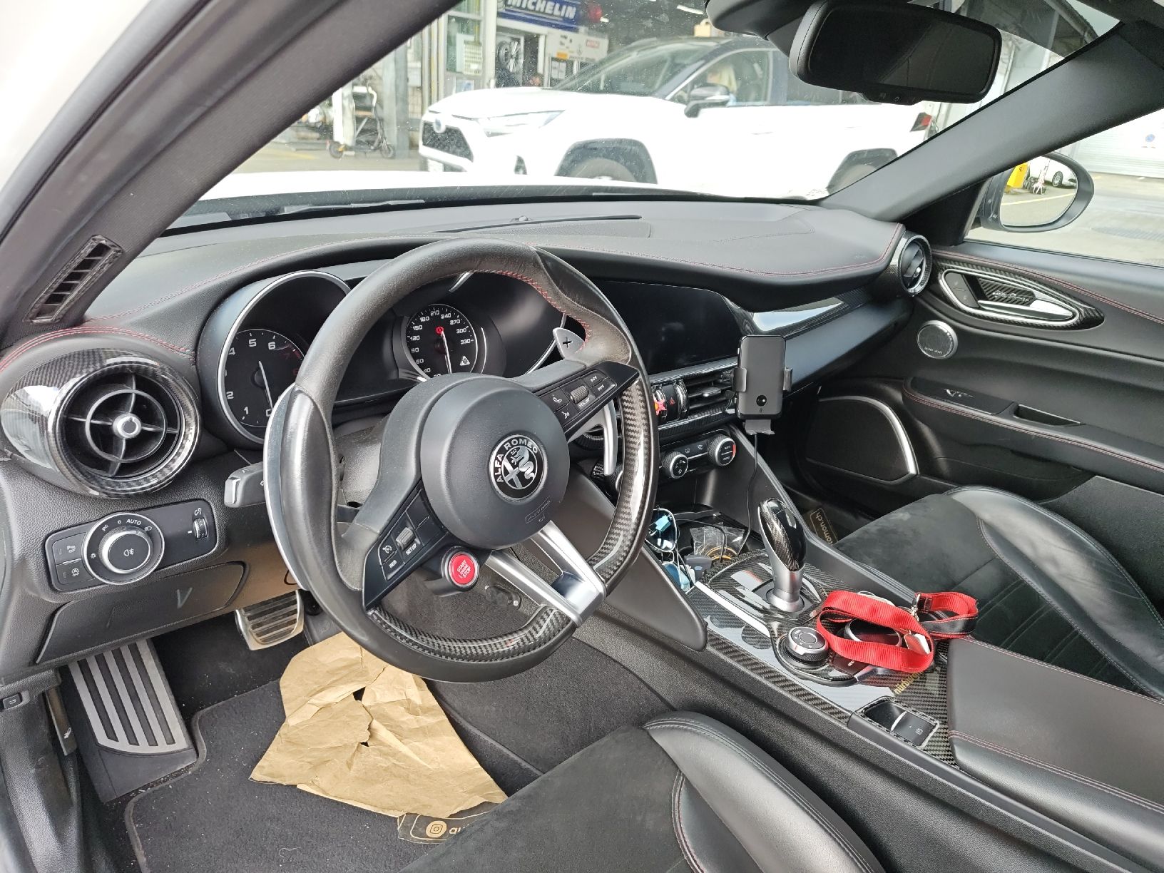 Alfa Romeo Autos: Alfa Romeo Giulia 2.9 Quadrifoglio GTA Umbau  eingetragen – Gebraucht aus Seon von chf_g29b 6